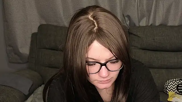 Snapshot of SquirtingIrishShannon chatting on January 2026 05:27:02 PM SquirtingIrishShannon online show from January 2026 05:27:02 PM