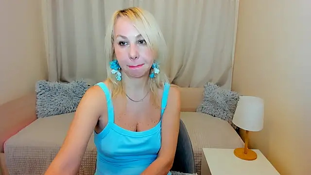 Snapshot of Anny_Jey_ chatting on February 2026 07:21:01 PM Anny Jey online show from February 2026 07:21:01 PM