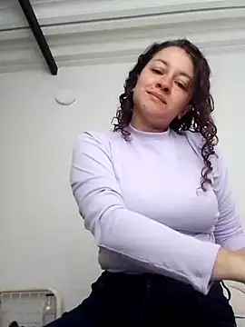 Snapshot of ArtesanaMK chatting on March 2026 03:49:02 PM ArtesanaMK online show from March 2026 03:49:02 PM