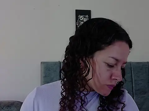 Snapshot of ArtesanaMK chatting on March 2026 05:29:01 PM ArtesanaMK online show from March 2026 05:29:01 PM