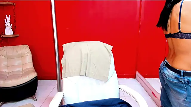 SaraSofia44 online show from February 2026 12:50:02 AM