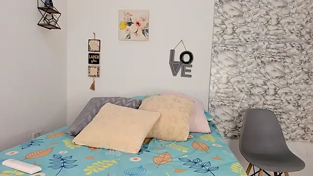 Snapshot of Canhela1 chatting on October 2025 11:11:01 AM Canhela1 online show from October 2025 11:11:01 AM