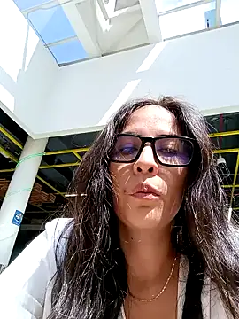 Snapshot of Lena-32 chatting on December 2024 03:43:02 PM Lena-32 online show from December 2024 03:43:02 PM