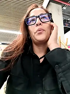 Snapshot of Lena-32 chatting on January 2025 07:28:01 PM Lena-32 online show from January 2025 07:28:01 PM