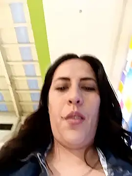 Snapshot of Lena-32 chatting on January 2026 11:08:02 PM Lena-32 online show from January 2026 11:08:02 PM