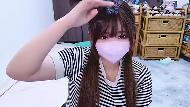 Snapshot of Megu_Melon chatting on October 2025 10:46:02 AM Megu Melon online show from October 2025 10:46:02 AM