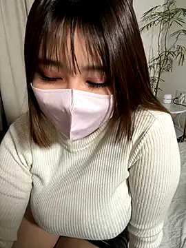 Snapshot of Megu_Melon chatting on December 2025 02:45:02 PM Megu Melon online show from December 2025 02:45:02 PM