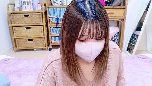 Megu Melon online show from June 2026 12:18:01 PM