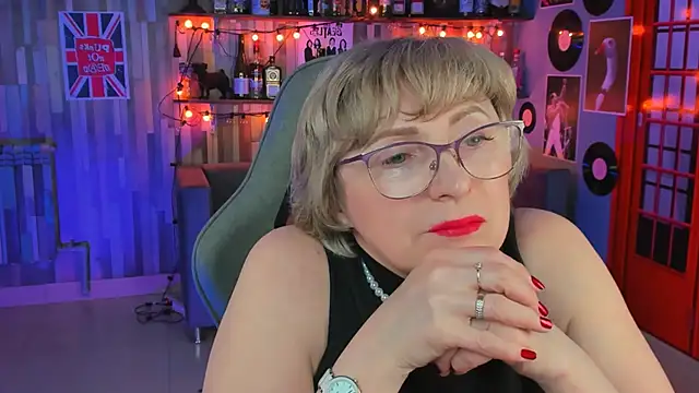 sugar vivien online show from March 2025 04:12:01 PM