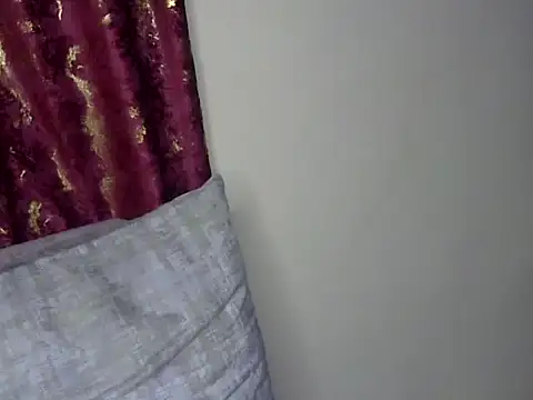 Snapshot of Cute_princcess chatting on March 2025 08:38:02 PM Cute princcess online show from March 2025 08:38:02 PM