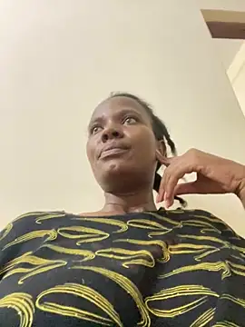 Snapshot of Cute_princcess chatting on November 2025 11:07:02 PM Cute princcess online show from November 2025 11:07:02 PM