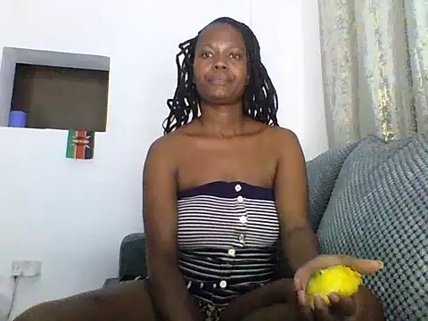 Snapshot of Cute_princcess chatting on November 2025 07:59:01 PM Cute princcess online show from November 2025 07:59:01 PM