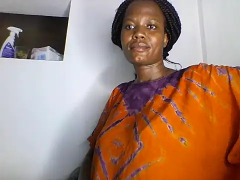 Snapshot of Cute_princcess chatting on November 2025 04:42:02 PM Cute princcess online show from November 2025 04:42:02 PM