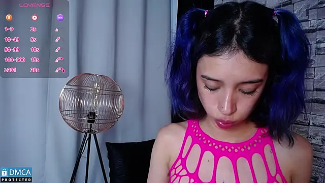 BellaOdisea online show from February 2025 07:58:02 PM