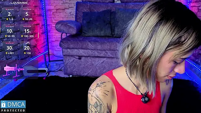 BellaOdisea online show from February 2026 08:05:01 PM