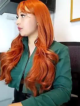 Snapshot of Eyleen_24 chatting on January 2025 01:30:01 AM Eyleen 24 online show from January 2025 01:30:01 AM