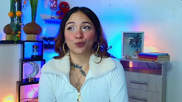 alisson zafiro  online show from May 2026 03:24:02 AM