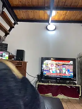 Snapshot of FlorBich chatting on September 2025 10:31:01 PM FlorBich online show from September 2025 10:31:01 PM