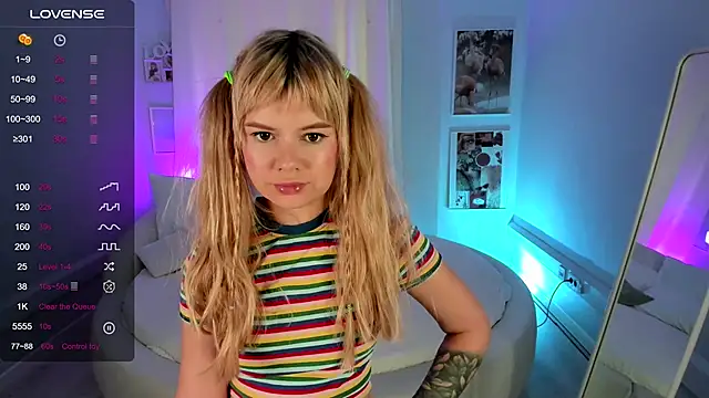 Lil Amelie online show from May 2026 07:59:02 AM