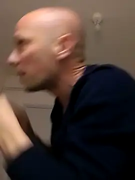 Snapshot of wedge75 chatting on January 2026 05:51:02 PM wedge75 online show from January 2026 05:51:02 PM