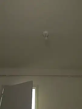 Snapshot of wedge75 chatting on January 2026 04:55:01 PM wedge75 online show from January 2026 04:55:01 PM