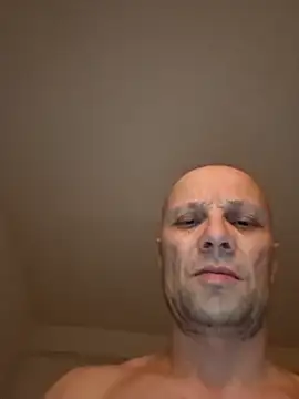 Snapshot of wedge75 chatting on February 2026 05:53:01 PM wedge75 online show from February 2026 05:53:01 PM