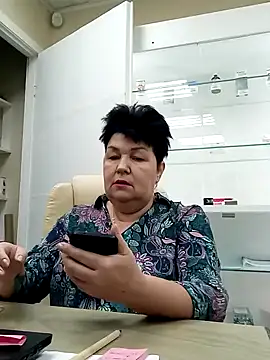 Snapshot of FantasyMichelle chatting on December 2024 06:49:02 AM FantasyMichelle online show from December 2024 06:49:02 AM