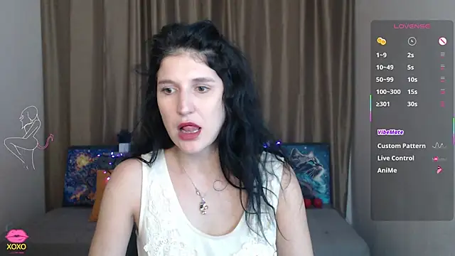 Alianna Solo Kisses online show from March 2025 11:23:01 AM