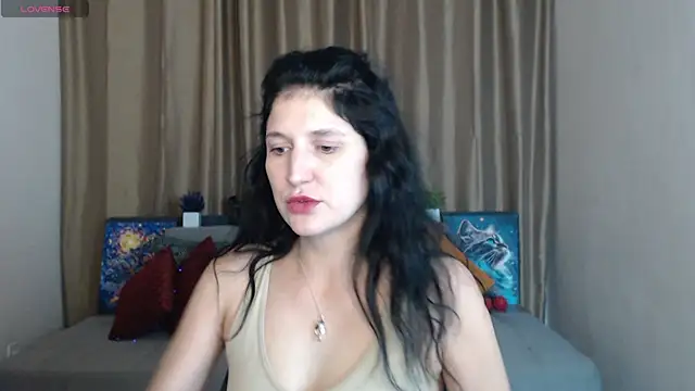 Alianna Solo Kisses online show from March 2025 12:25:02 PM