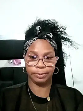 Melanie candy  online show from October 2025 09:54:02 PM