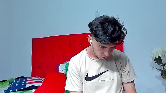 big-dicktop23 online show from February 2025 02:08:02 AM