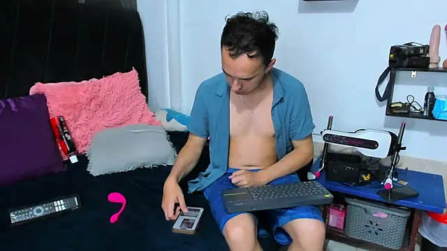 big-dicktop23 online show from May 2026 06:26:02 PM
