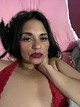 paolagomez  online show from February 2025 08:31:02 AM