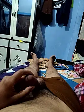 Snapshot of maharaj43 chatting on April 2026 05:02:02 PM maharaj43 online show from April 2026 05:02:02 PM