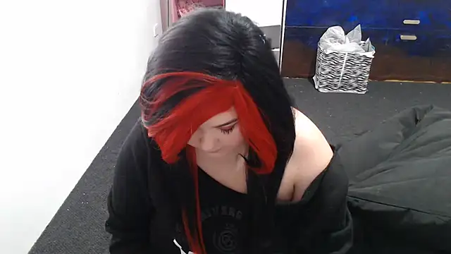 dramaticdumpsterfire online show from June 2026 03:35:02 AM