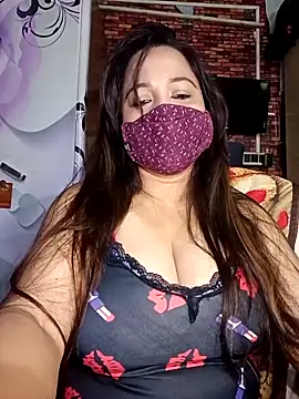 albelasummi702 online show from October 2025 02:33:01 AM