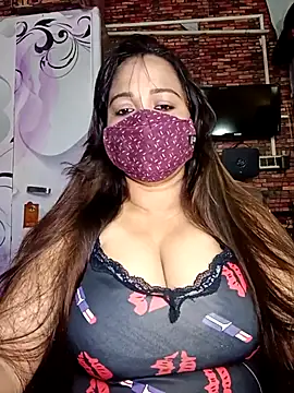 albelasummi702 online show from October 2025 03:18:02 AM