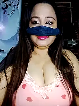 albelasummi702 online show from December 2025 02:30:01 AM