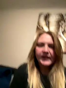 Snapshot of PhatAssBlond chatting on December 2024 02:24:01 AM PhatAssBlond online show from December 2024 02:24:01 AM