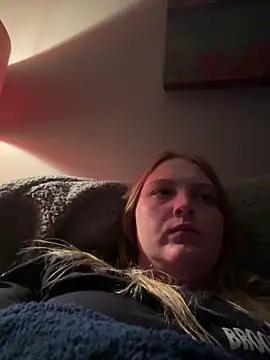 Snapshot of PhatAssBlond chatting on December 2024 05:23:02 AM PhatAssBlond online show from December 2024 05:23:02 AM