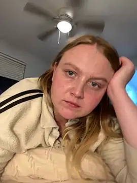 Snapshot of PhatAssBlond chatting on December 2024 02:45:02 AM PhatAssBlond online show from December 2024 02:45:02 AM