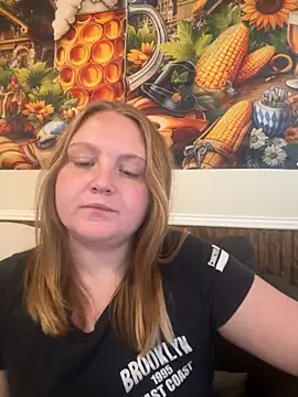 Snapshot of PhatAssBlond chatting on September 2025 08:12:02 PM PhatAssBlond online show from September 2025 08:12:02 PM