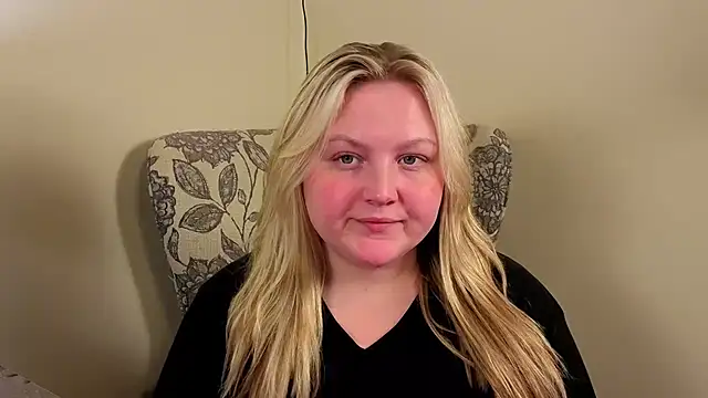 PhatAssBlond online show from June 2026 12:02:01 AM