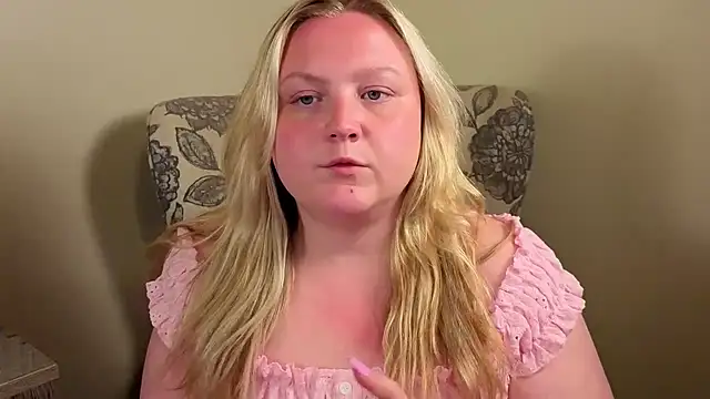 PhatAssBlond online show from July 2026 01:27:01 AM