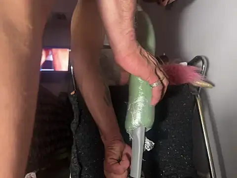 Amarok39 online show from December 2024 01:01:02 PM