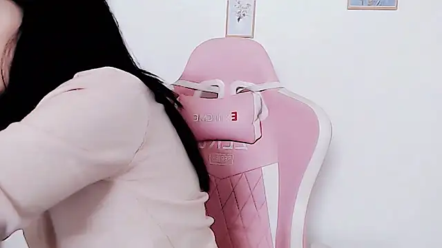 phuong-anh1709 online show from March 2026 07:12:01 AM