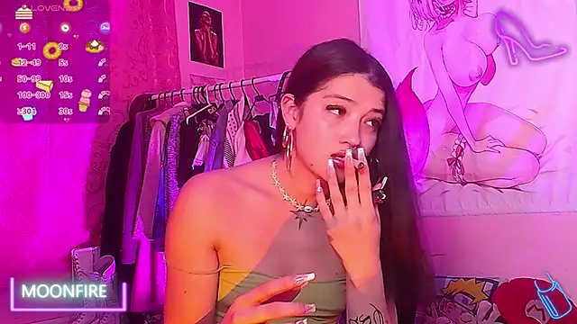 Snapshot of moonfiredancer chatting on October 2025 08:12:02 AM moonfiredancer online show from October 2025 08:12:02 AM