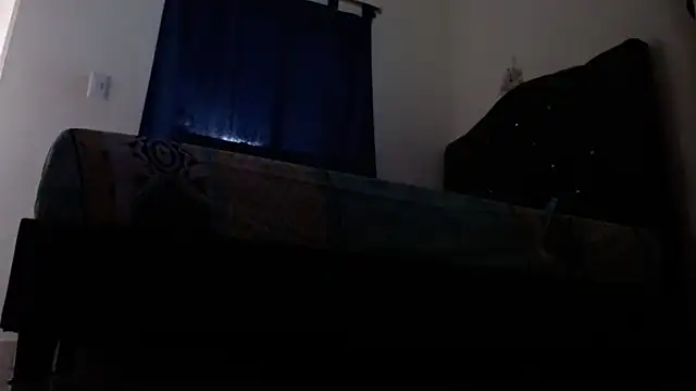 Valenn rey online show from March 2025 10:39:02 PM