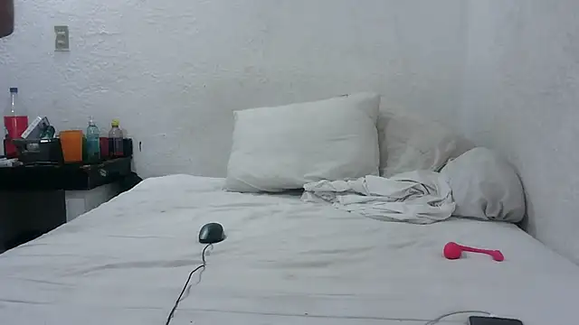 kevinbolena online show from September 2025 02:44:01 AM