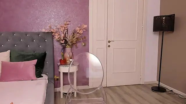 Snapshot of CarlaReysX chatting on March 2025 01:59:02 PM CarlaReysX online show from March 2025 01:59:02 PM